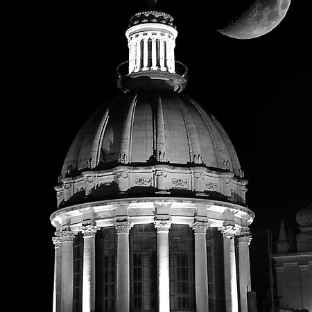 Niria Hotel Ragusa Buitenkant foto